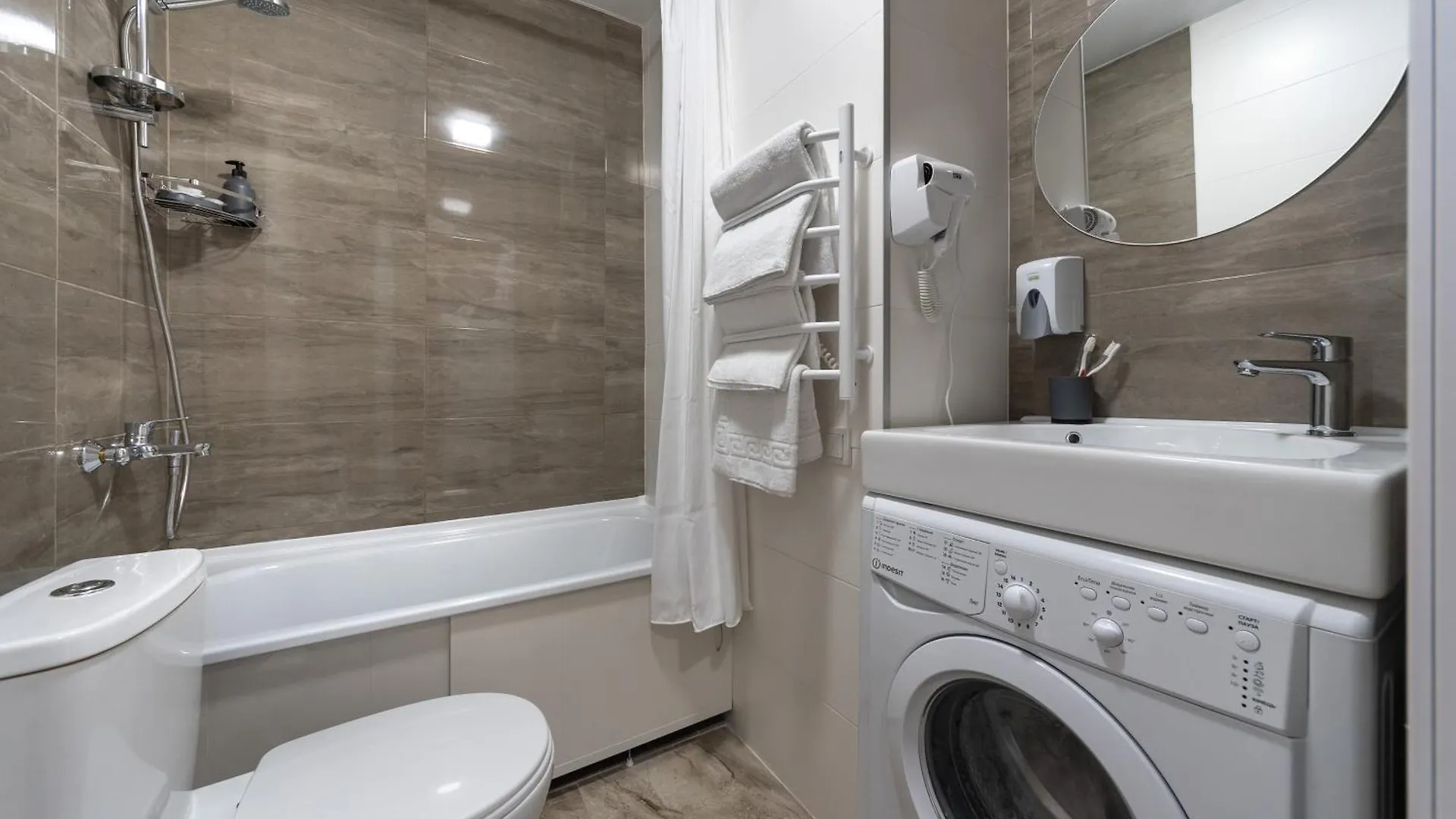 Apartment Апартаменти Myfreedom Поруч Метро Нивки Kyiv
