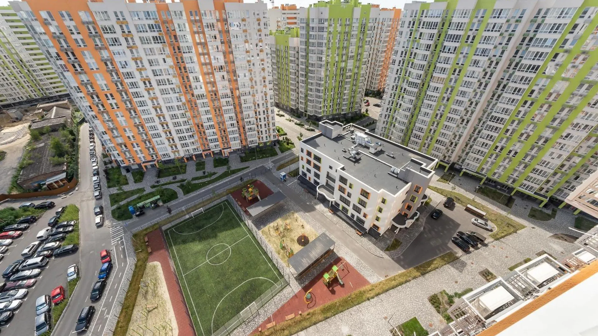 Апартаменти Myfreedom Поруч Метро Нивки Kiev Appartamento